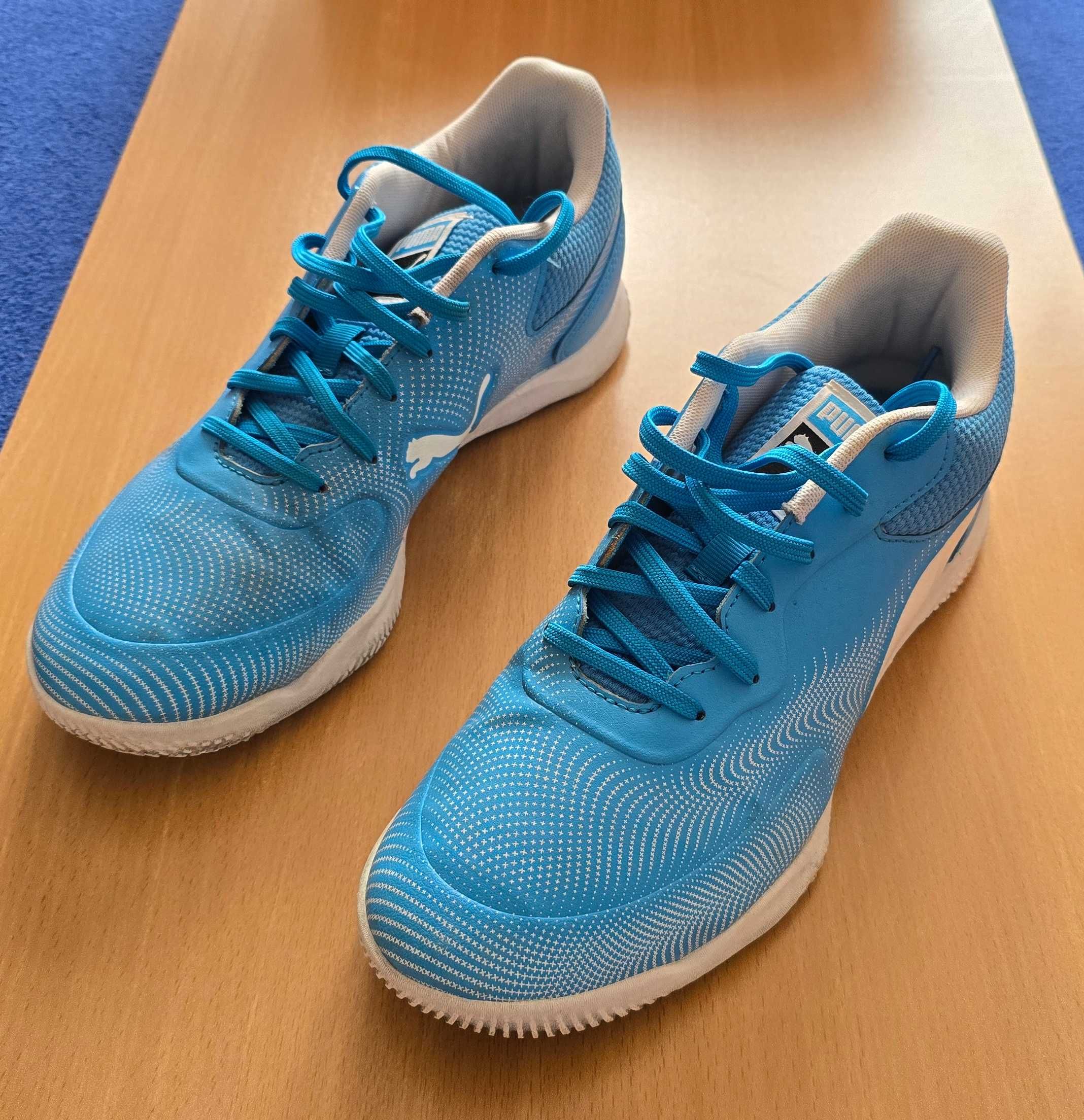 Buty piłkarskie, halowe, Puma Truco - rozmiar 40,5 (stopa 26 cm)
