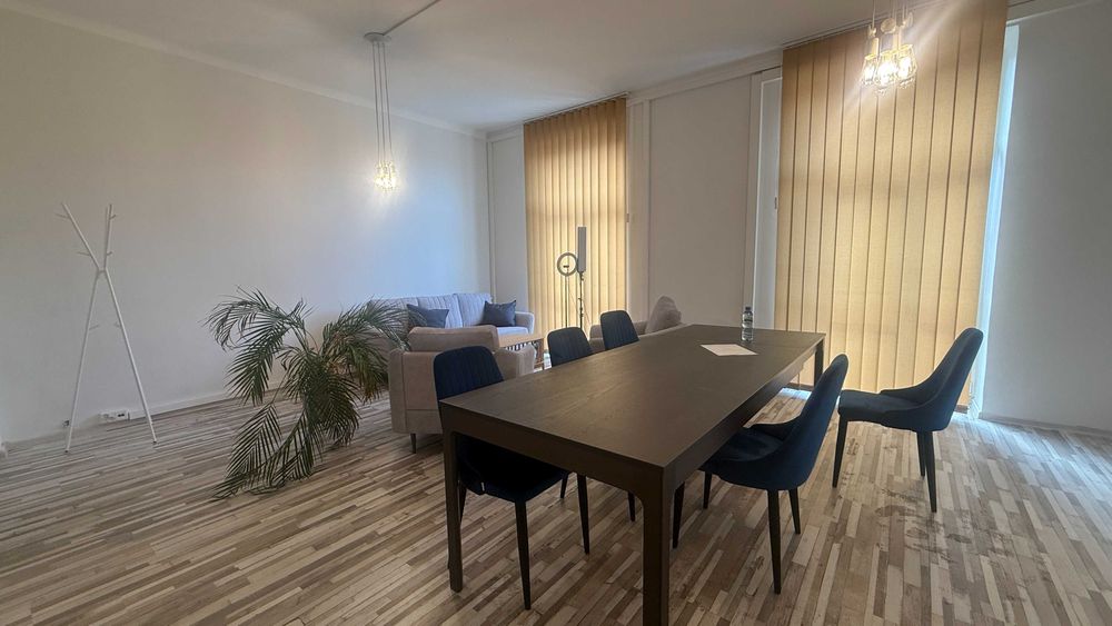 Lokal do wynajęcia – 45 m² – ul. Patriotów, Falenica