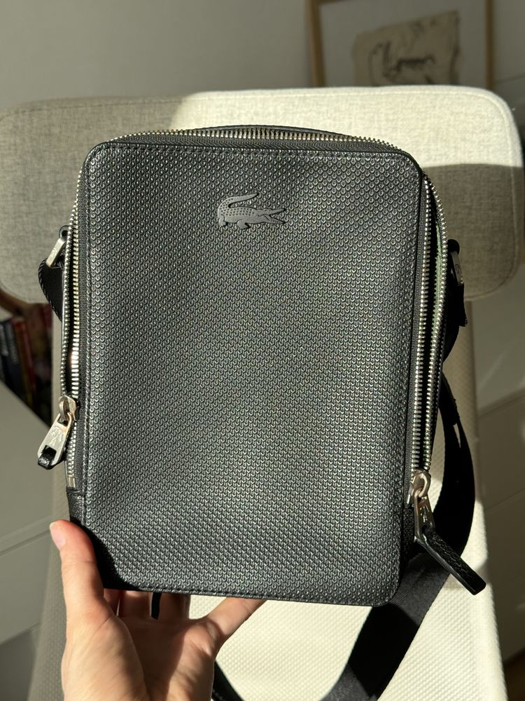 Сумка чёрная кожаная мужская Lacoste оригинал