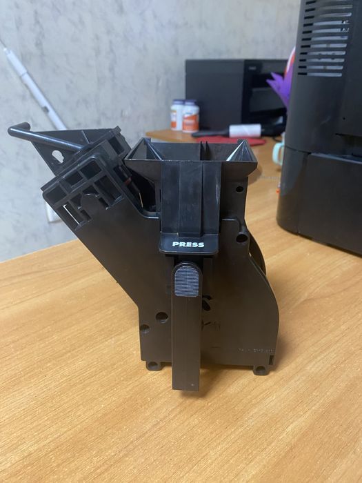 Продам кавомашину Saeco Aulica Evo