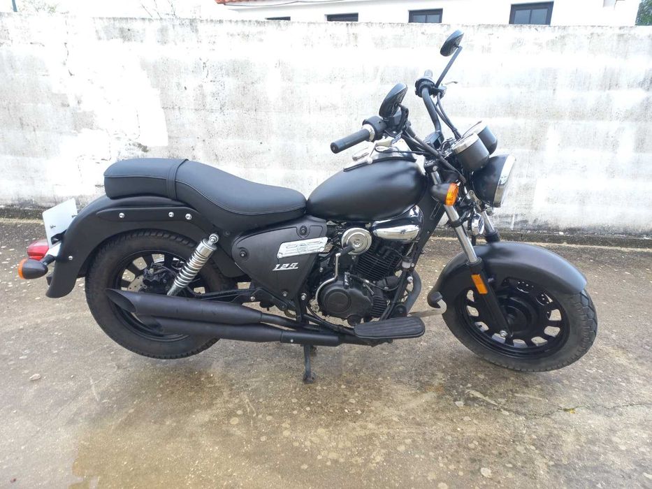 Keeway Superlight 125cc - Impecável