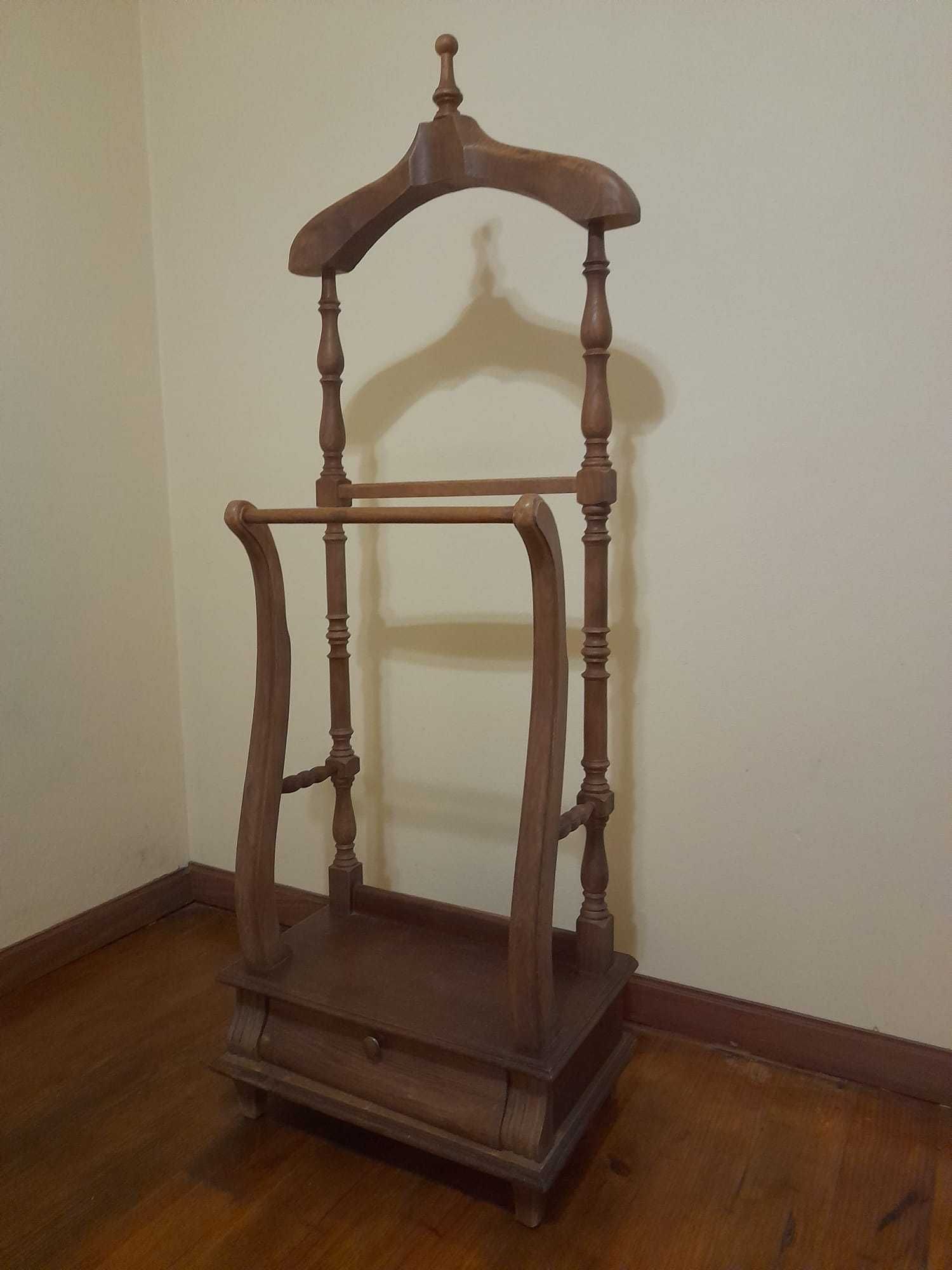 Vende-se moveis de quarto