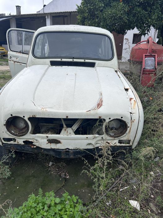 Vendo 4L para peças