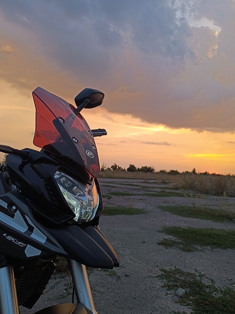 Мотоцикл Lifan kpt 200