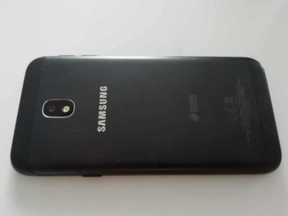 Smartfon Samsung j 3