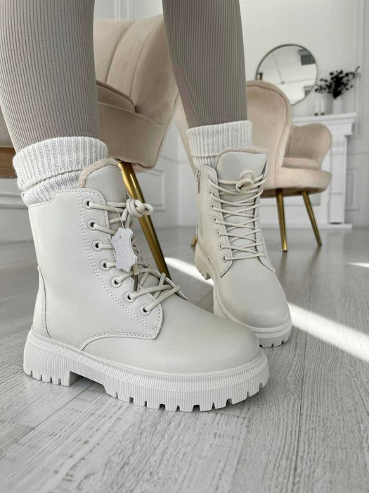 Жіночі зимові черевики (36-41) шкіряні бежеві | сапожки ботинки