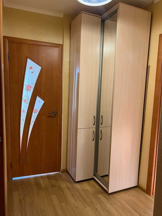 Сдам 1-к квартиру посуточно  ж/м Тополь1/  б.  Космическая, Мечникова