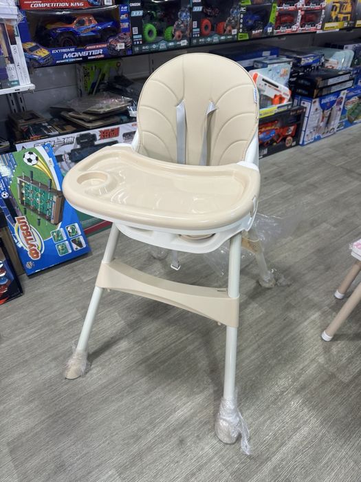 Стільчик для годування M 4136-2 Beige
