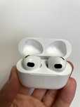 Sprzedam tanio słuchawki bezprzewodowe AirPods 3 generacji firmy Apple