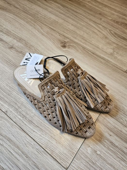 NOWE skórzane klapki Zara plecione z frędzlami typu mule mokasyny