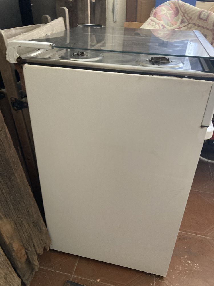 Forno e fogao a gas de botija