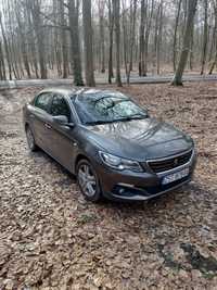 Peugeot 301 benzyna 2017r niecałe 50 tyś km przebiegu nie BMW nie audi