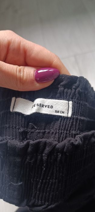 Spodnie z łańcuszkiem nowe 158