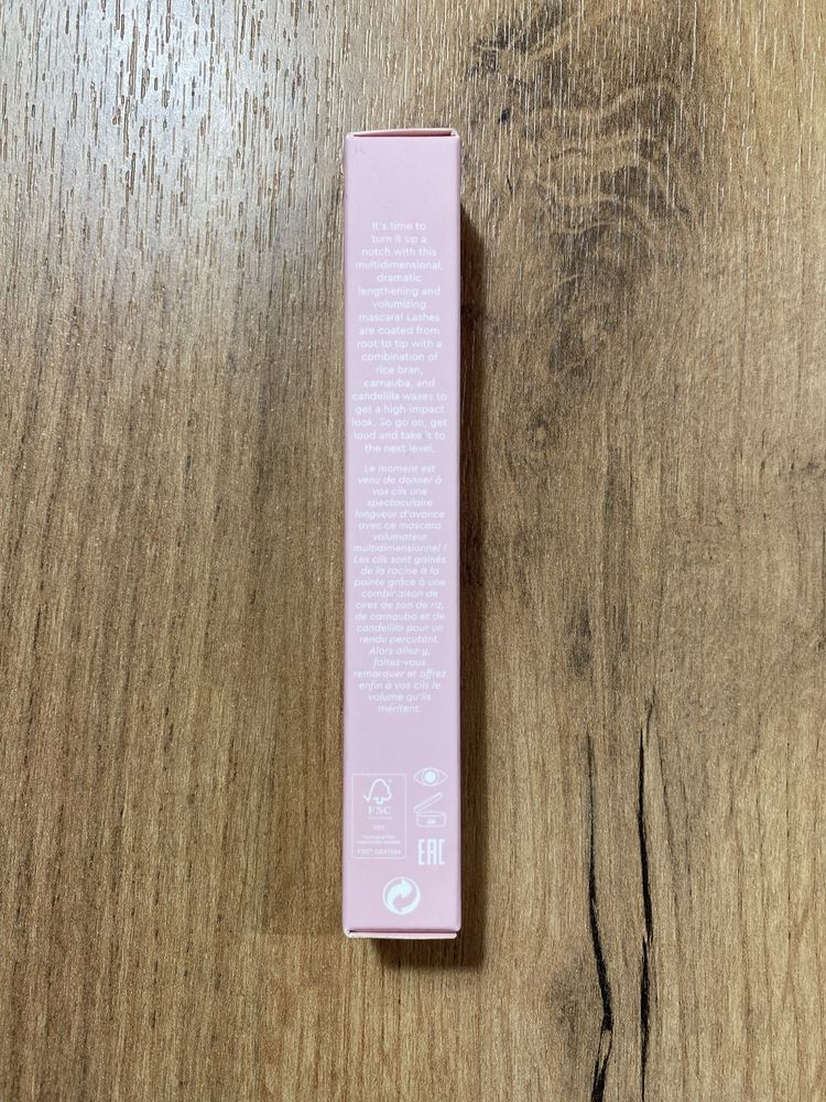 Florence By Mills Volumizing Mascara Up A Notch Black tusz do rzęs