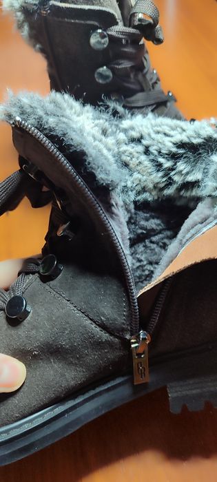 Замшевые зимние ботинки