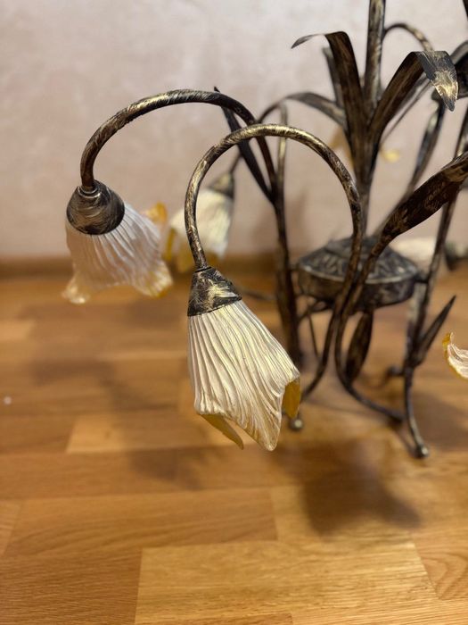 Люстра кована стельова підвісна на стелю світильник на потомок