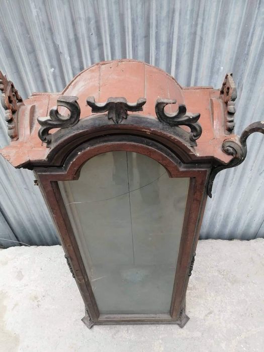 Oratório antigo pintado