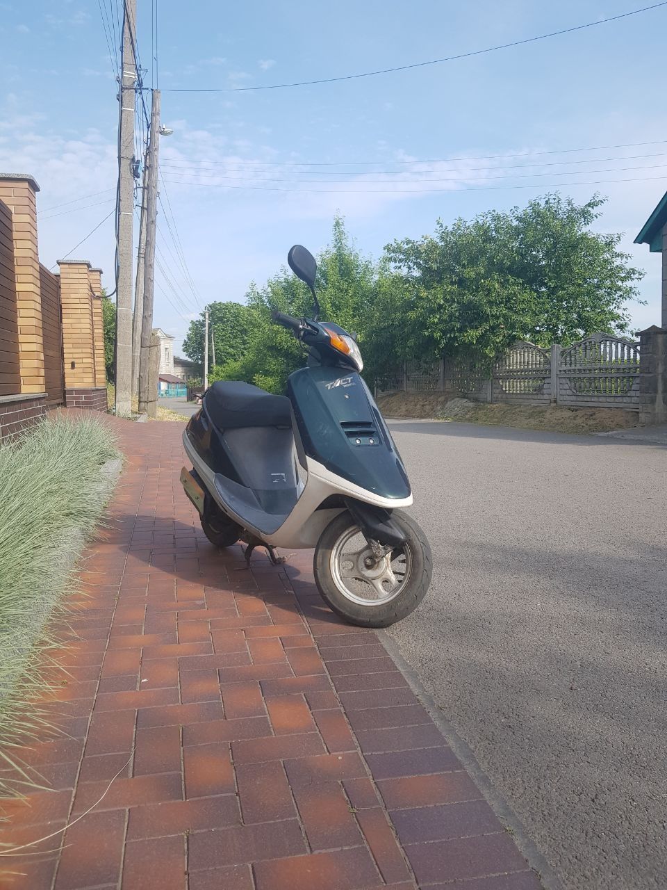 Продам скутер Honda takt 24