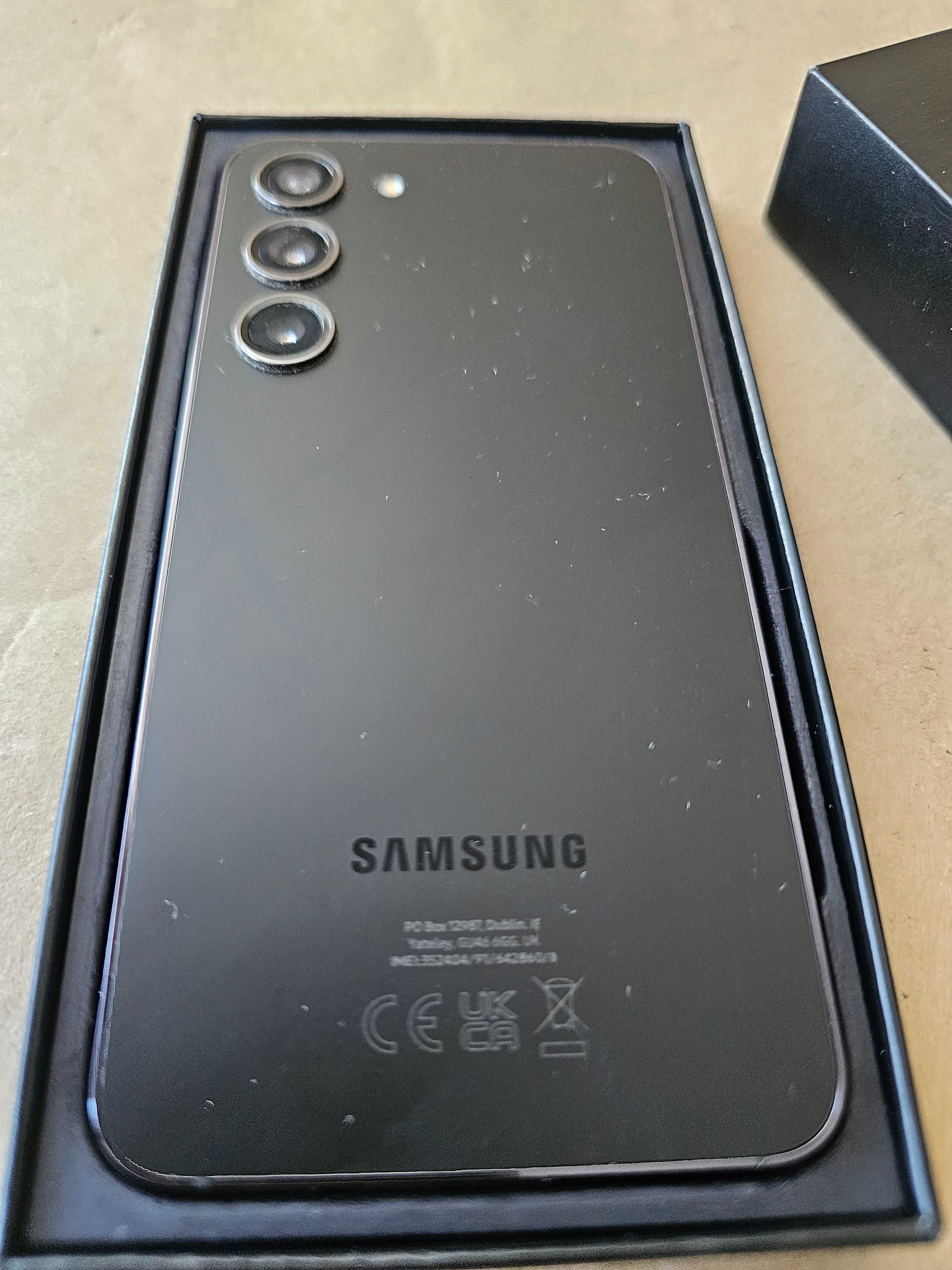 Samsung S23. 8/128Gb. Ótimo estado. Com factura e caixa original.