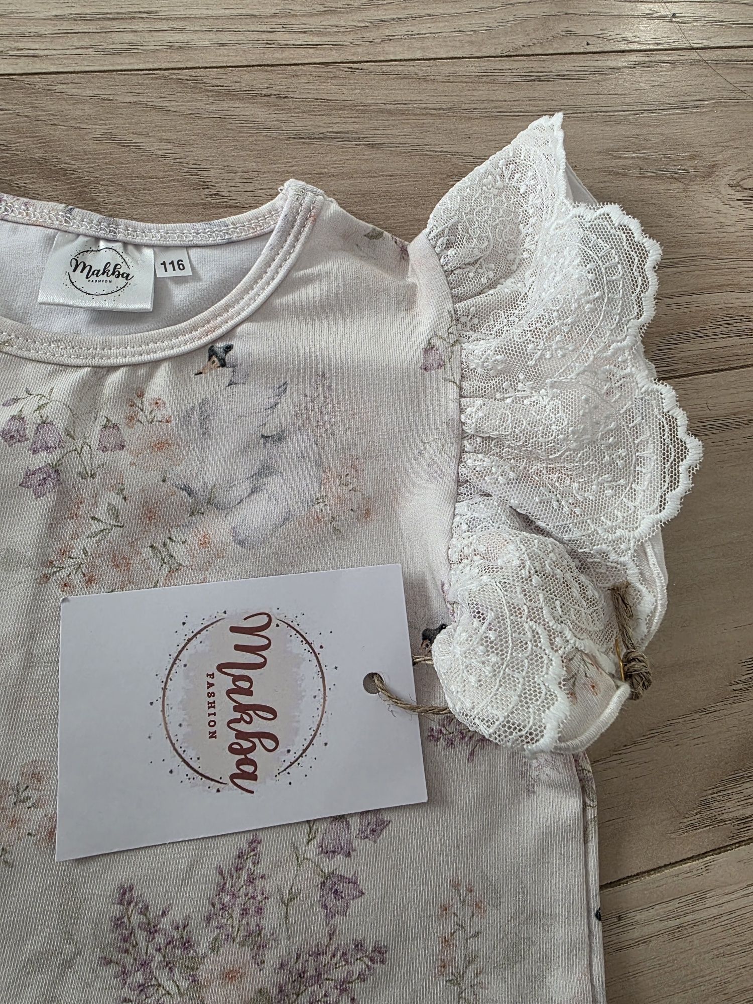 Nowa bluzka makba łabędzie 116 Plus bezowe legginsy venley kids