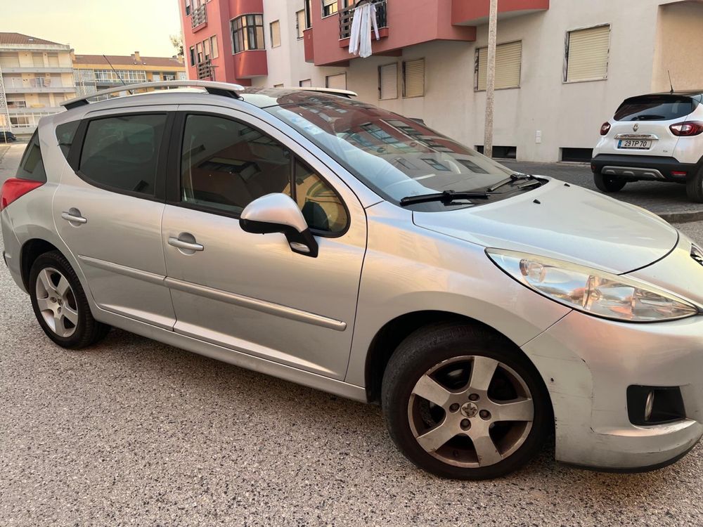 Peugeot 207 SW 1.6HDi 90 cv - Carrinha