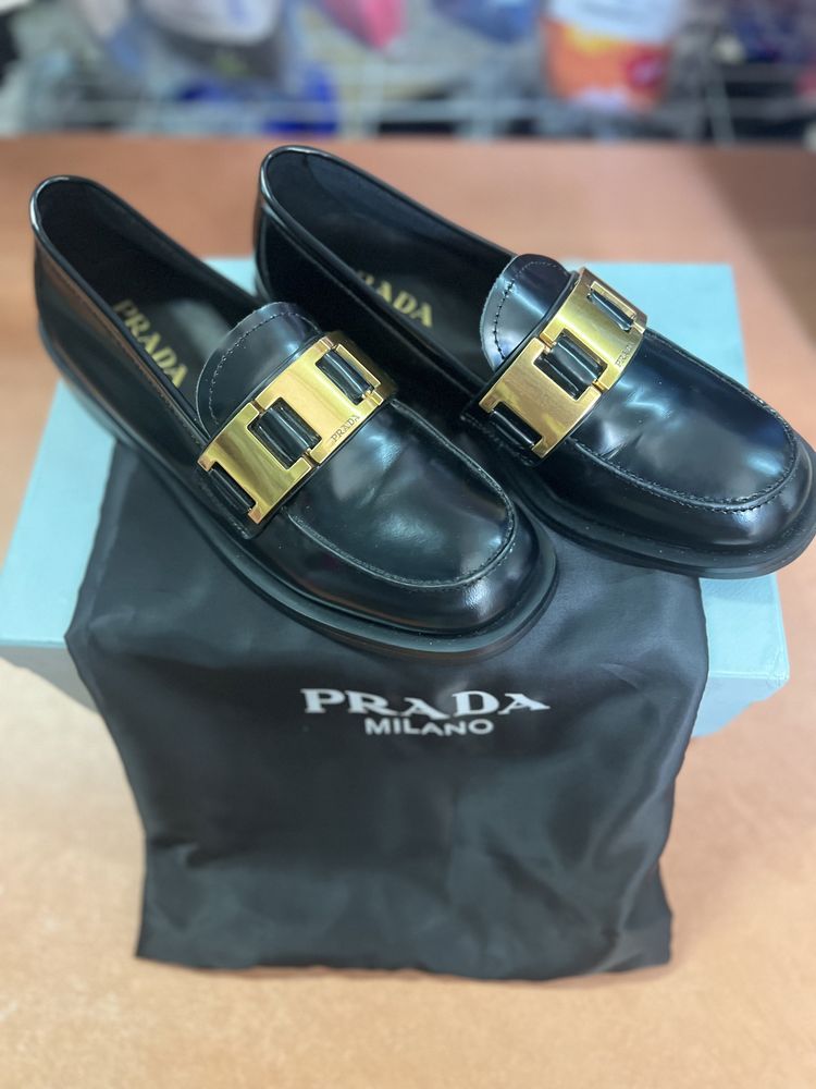 Prada лофери