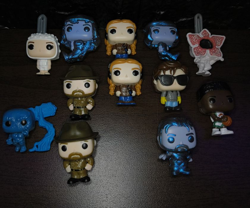 Figura stranger things Kinder Joy