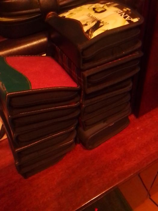 Продам коллекцию дисков . фильмы