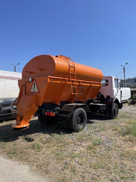 Маз Евро-2 КДМ Поливомоечная Пескоразбрасыватель