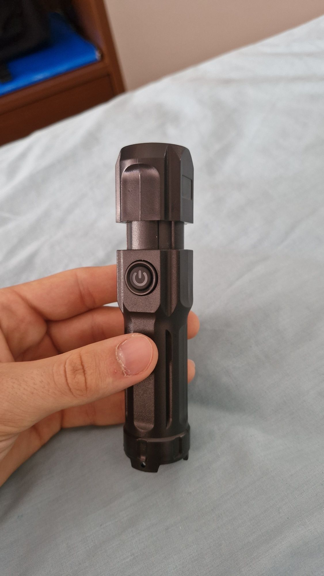 Lanterna de micro-USB