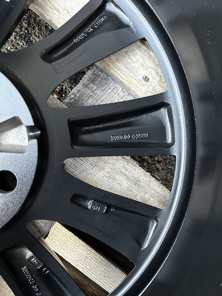 Диски Tesla 5/120r20 model X різноширокі