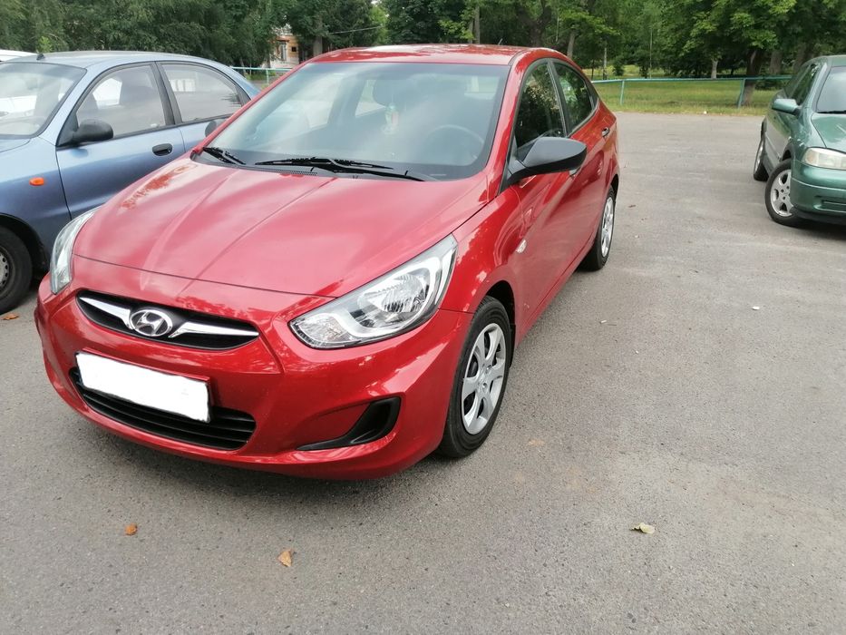 Оренда Хюндай Акцент таксі