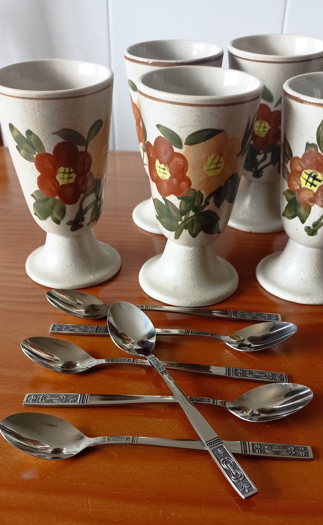 Mazagrans   copos de grés francês novos pintados a mão com 6 colheres