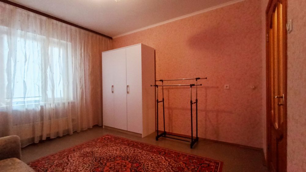 Комната на Ревуцкого18А 15 минут до метро позняки харьковская (не риел