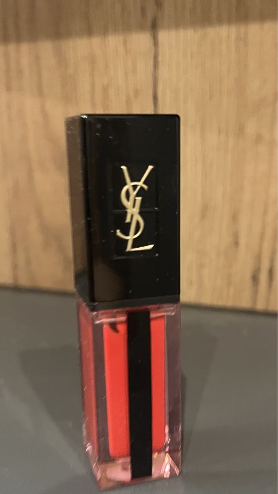 Pomadka w żelu Ives Saint Laurent YSL 615