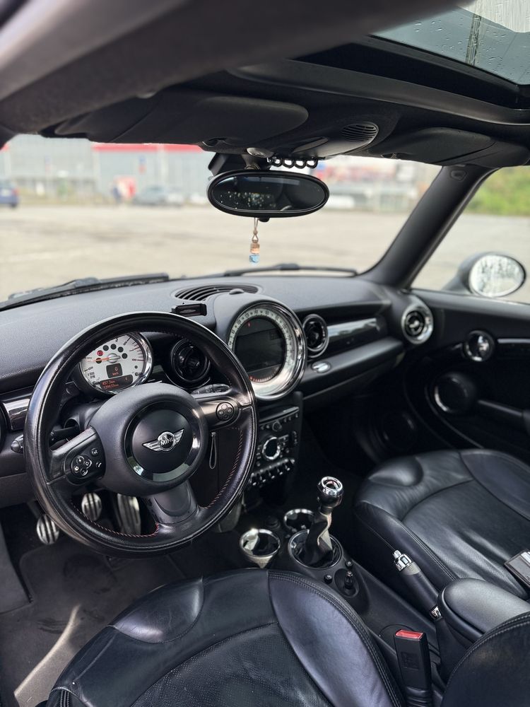 Mini Cooper S JCW N18 - John Cooper Works