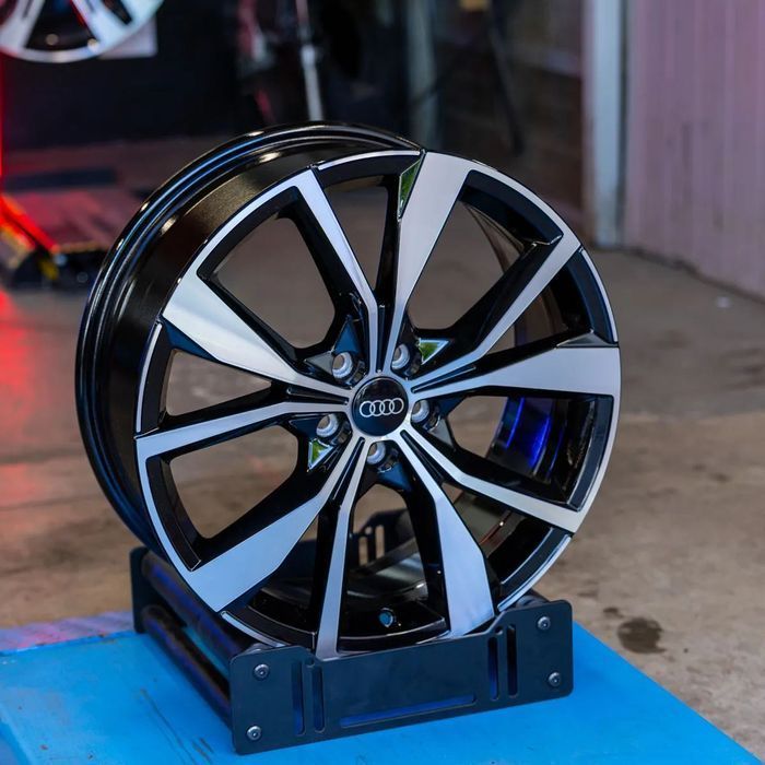 NOWE ORYGINALNE Felgi aluminiowe 18" Audi A1 S1 A3 TT