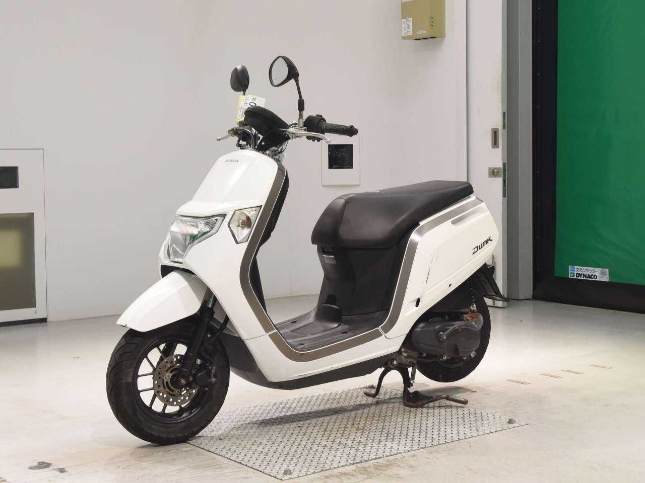 Купити скутер Honda DUNK AF74 в АртМото Хмельницький здокументами