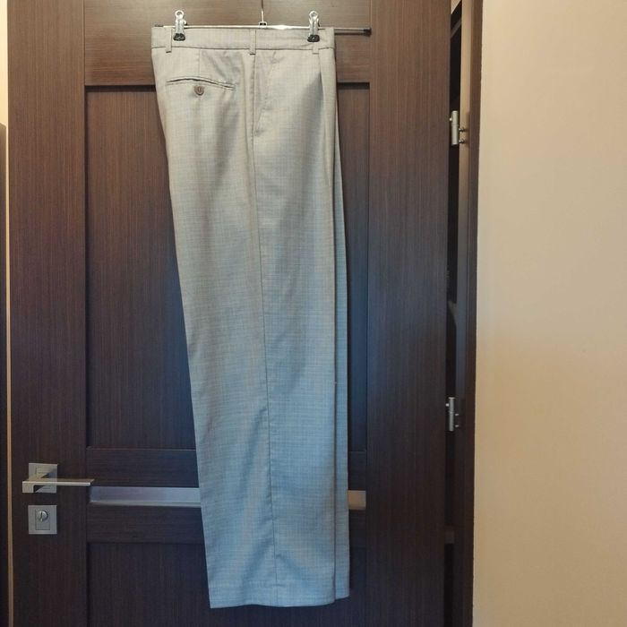 Sprzedam bardzo ładne, szare, męskie spodnie len z wiskoza