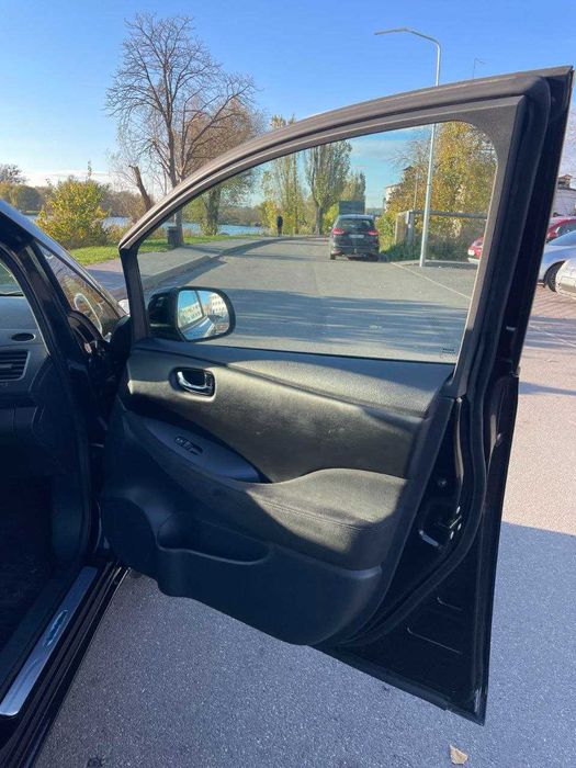 Продається NISAN Leaf