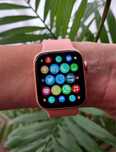 Różowy smartwatch damski