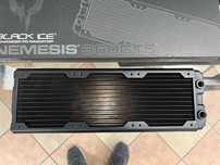 Chłodnica Black Ice Nemesis GTS 360