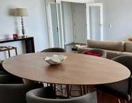 Mesa de Jantar Oval