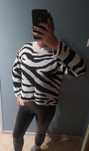 Sweterek damski zebra