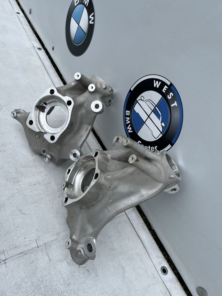 Поворотний кулак  bmw g22 g26 цапфа бмв і4 г22 г26