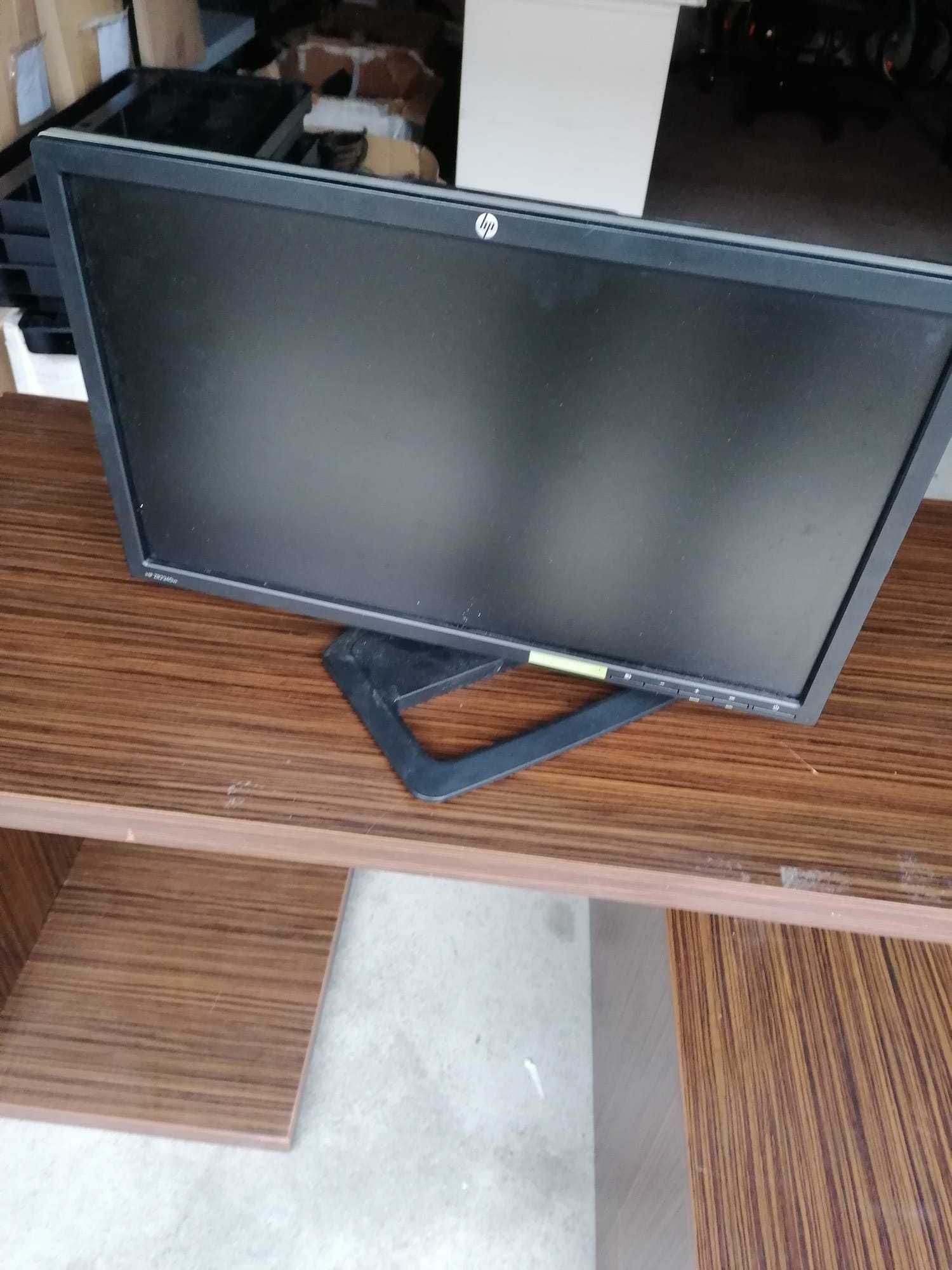 Monitor HP FULL HD IPS LED 21,5 cala model ZR2240W HDMI 4x USB