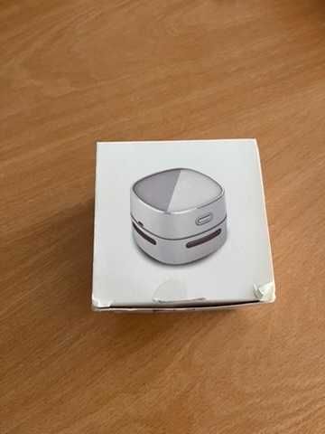 Mini aspirador para secretária