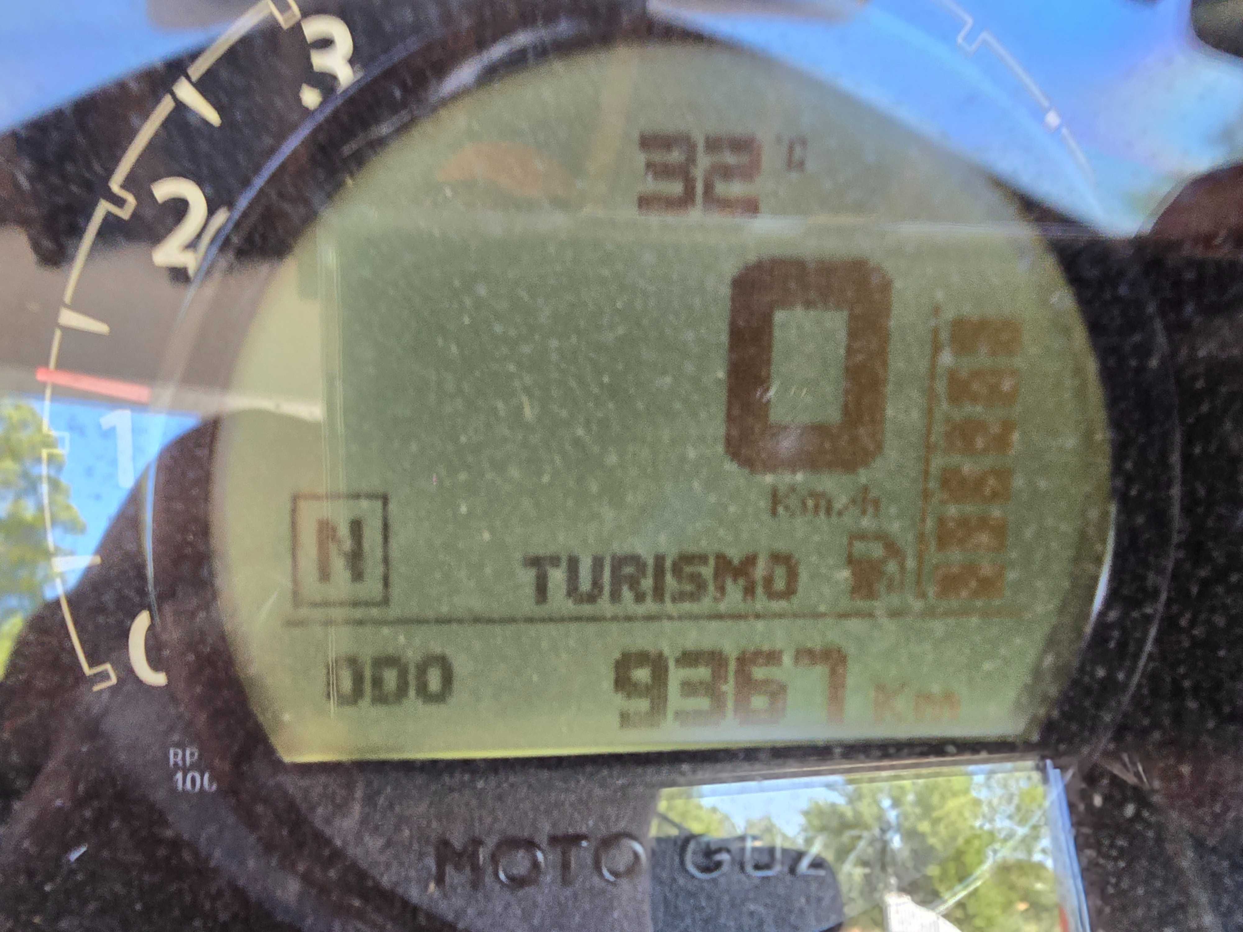 Moto Guzzi California Touring SE (full extras) - única em Portugal