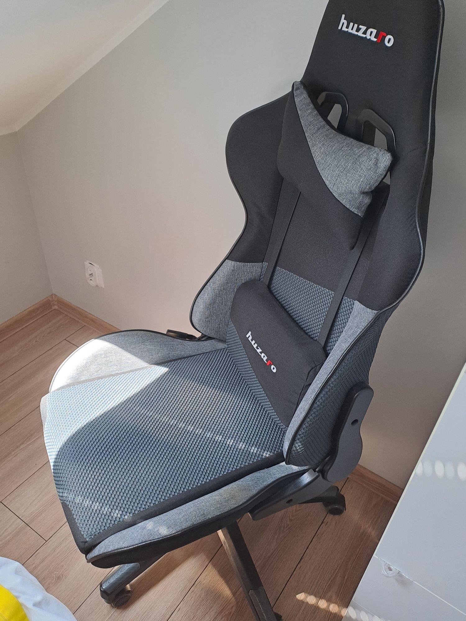 Krzesło gamingowe huzaro force