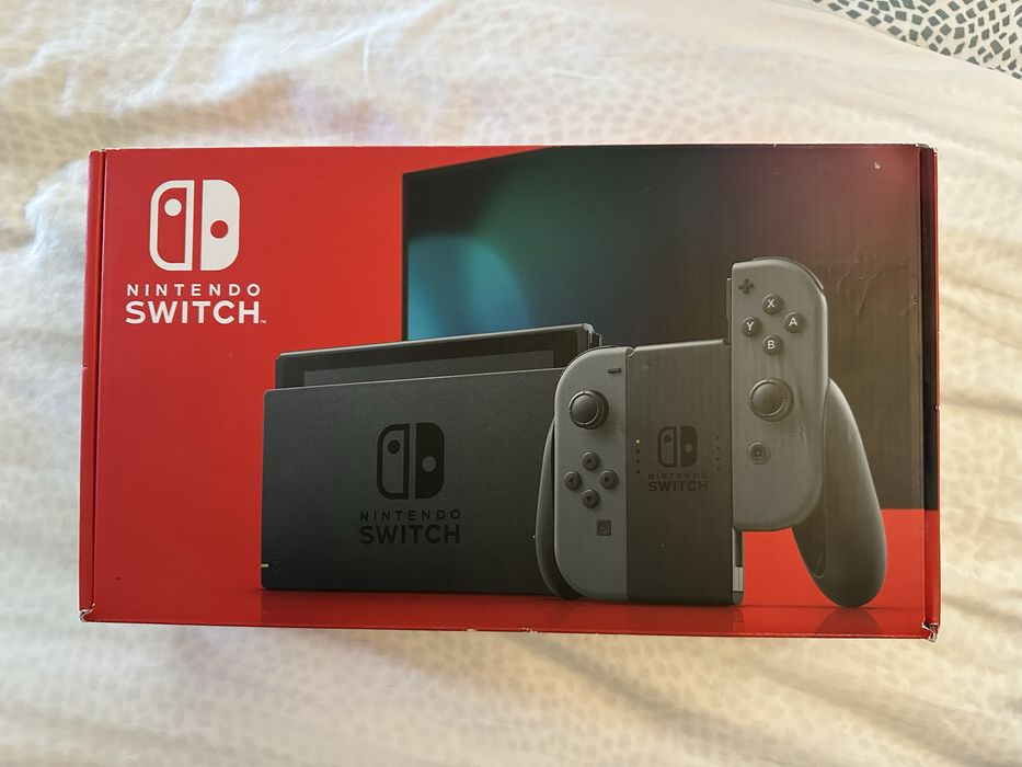Nintendo Switch V2 + Bolsa de transporte